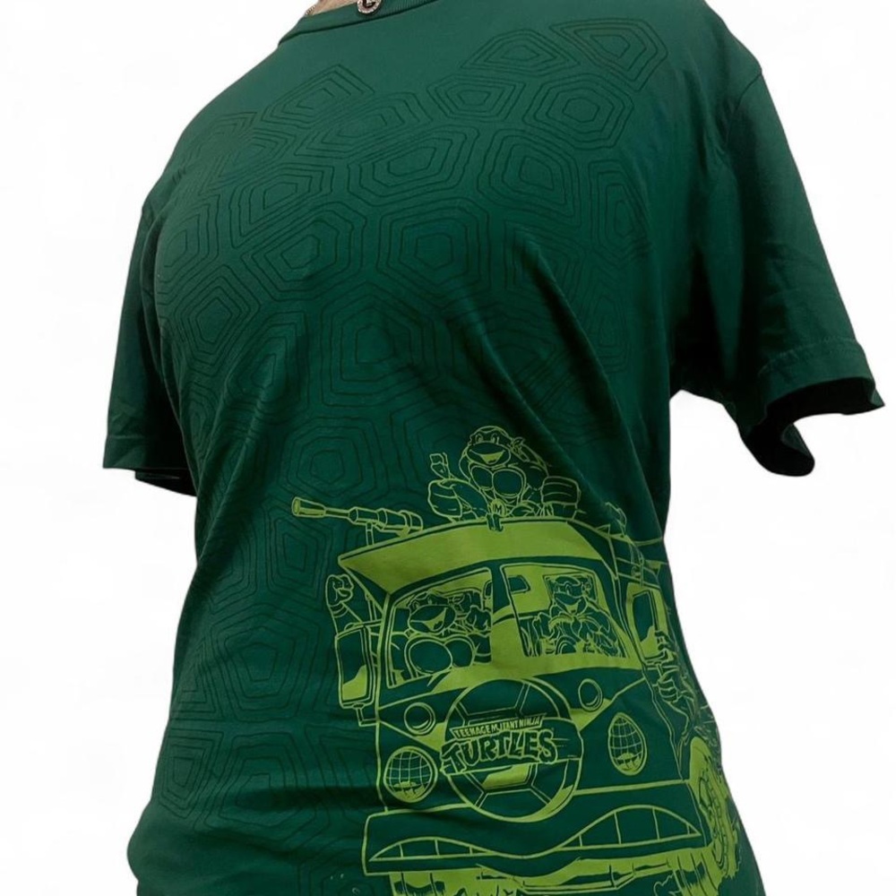 LOOTCRATE/LOOT WEAR • TMNT Green Shell Graphic tee  • SIZE - Medium Men’s Skater